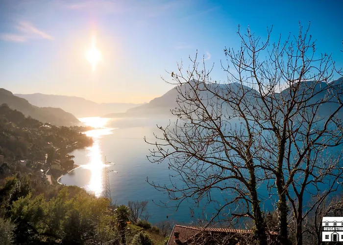 Apartament Golden View By Design Bellano