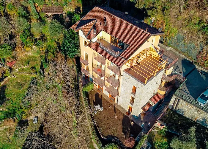 Golden View By Design * Bellano