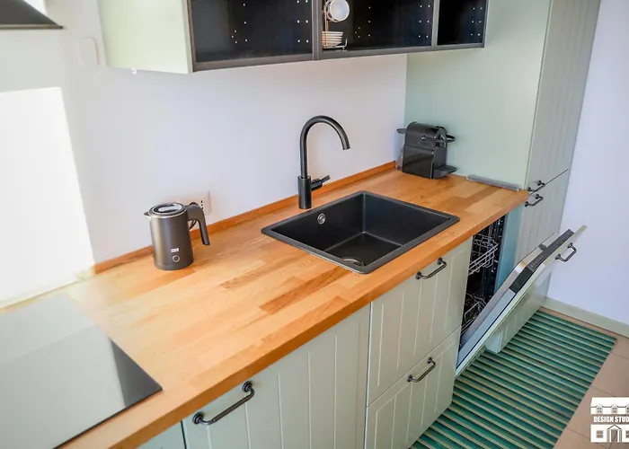 Golden View By Design Apartament *