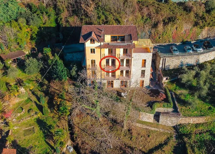 Golden View By Design * Bellano