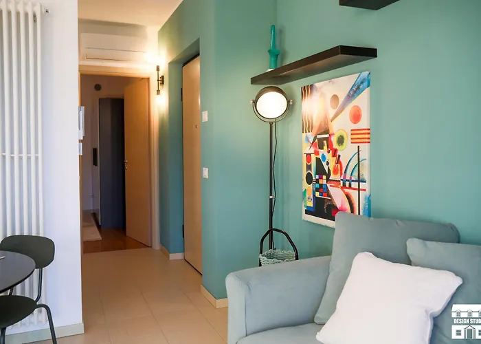 Apartament Golden View By Design