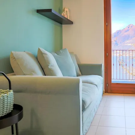 Golden View By Design