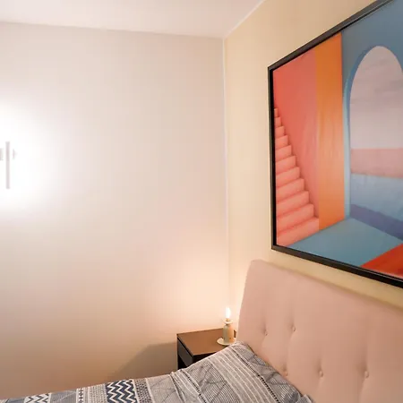 Golden View By Design דירה